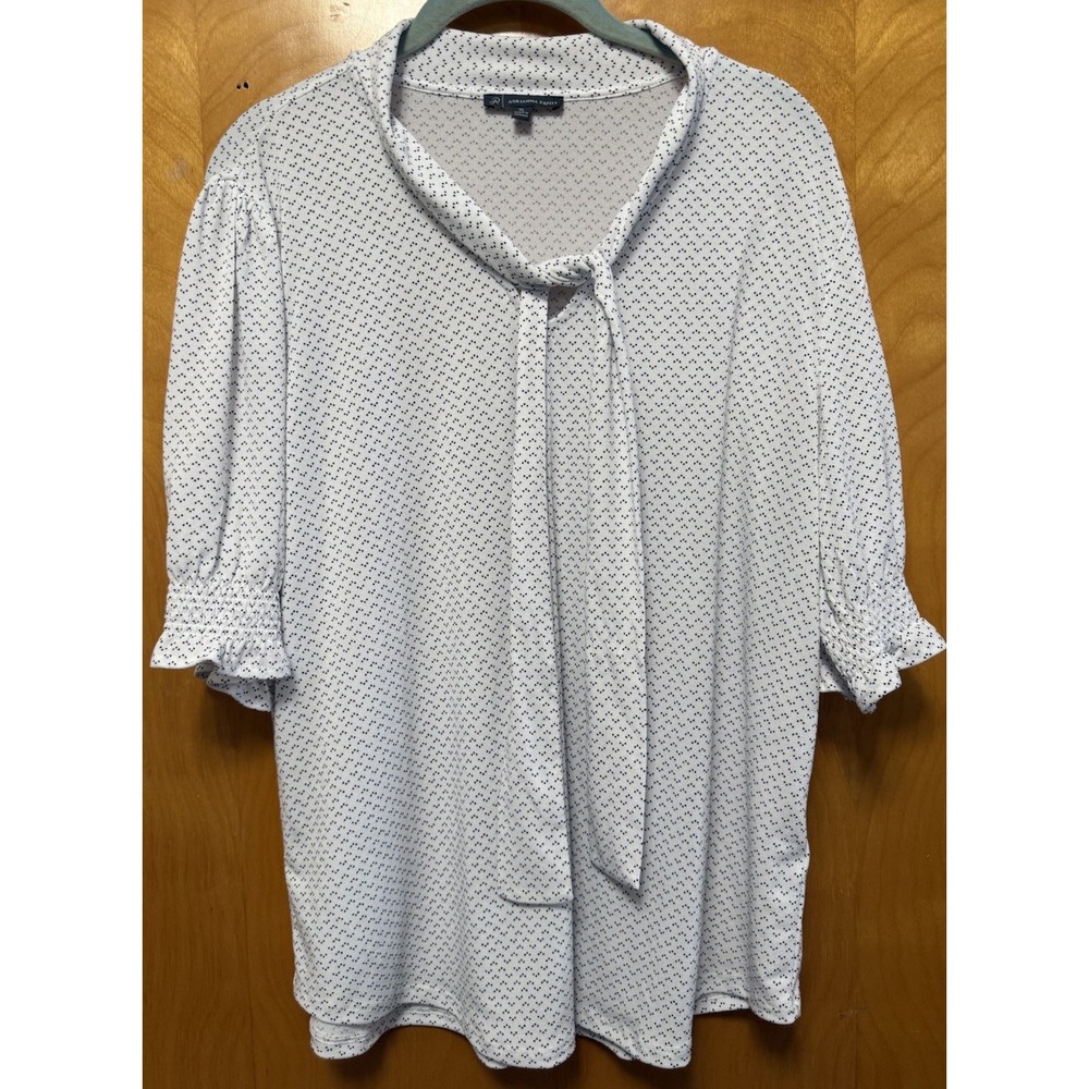 Adrianna Papell Boho‎ Tie Neck Tiny Dot Size L  Smocked Cuff Blouse Sz L
